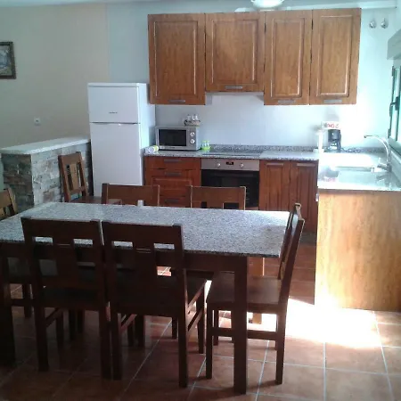 Prázdninový dům Casa Rosi. Cumbres Borrascosas Branuelas *