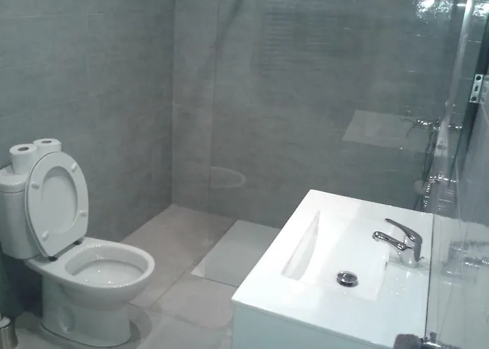 Casa Rosi. Cumbres Borrascosas Branuelas 度假居