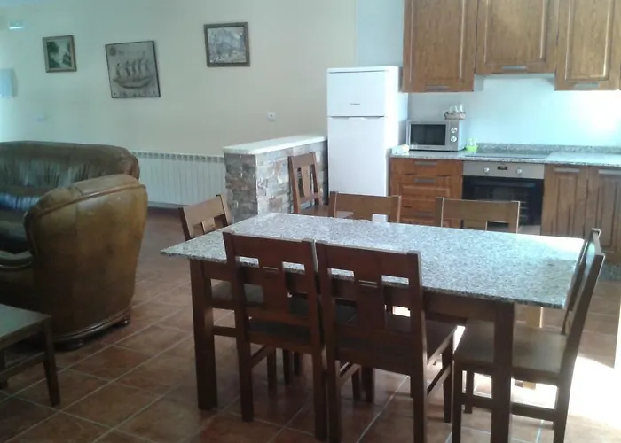 Casa Rosi. Cumbres Borrascosas Branuelas Villagaton